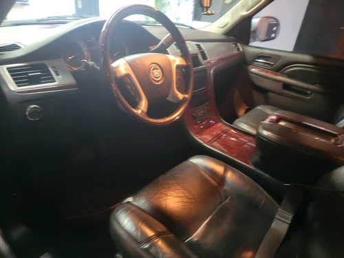 Cadillac Escalade 6.2 Paq P Plinum 4x4 At