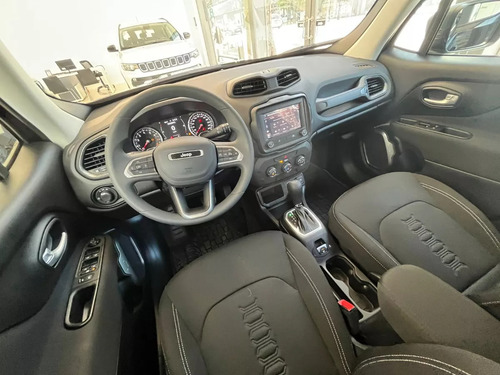 Jeep Renegade 1.8 Sport At6