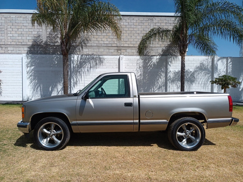 Chevrolet Cheyenne 5.7 Cab Normal
