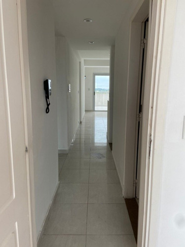 Imagen 3 de 10 de Departamento En Venta En Bernal Centro