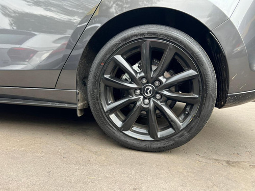 Mazda 3 Sport 2025
