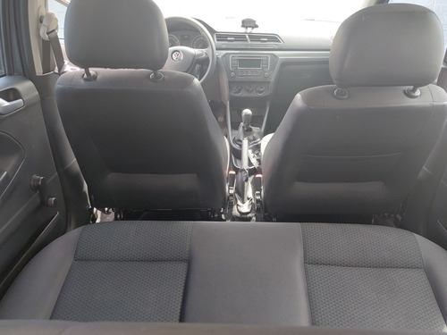 Imagen 17 de 25 de Volkswagen Gol Trend 2017 1.6 Trendline 101cv Msi
