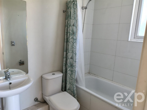Departamento En Arriendo De 2 Dorm. En Viña Del Mar