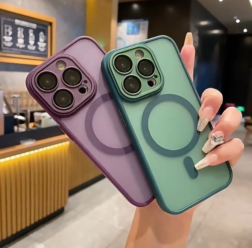 Frosted Matte Funda Magnetizada Para iPhone