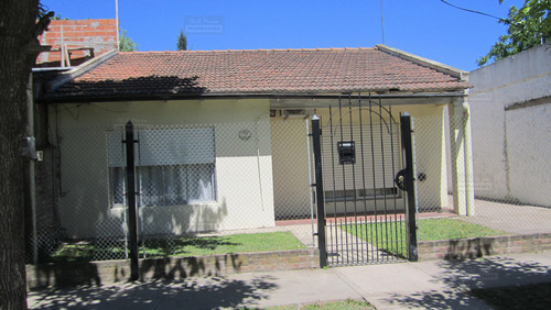 Casa De 2 Dormitorios
