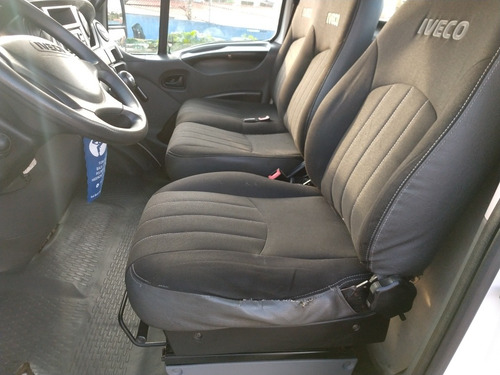 Imagem 7 de 15 de Iveco Daily 55c17 55c17
