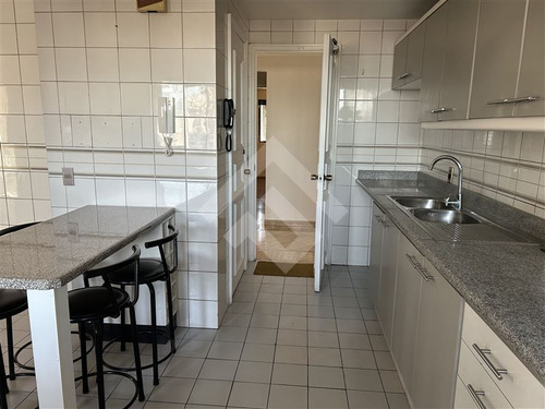Departamento En Venta De 4 Dorm. En Las Condes