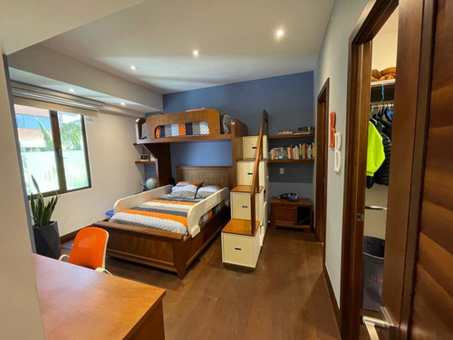 Imagen 2 de 25 de Lujoso Apartamento De 4 Habs En Venta En Zona 14