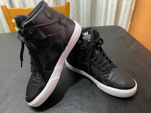 Zapatillas Supra Talle: Uk1/us2/eu33,5