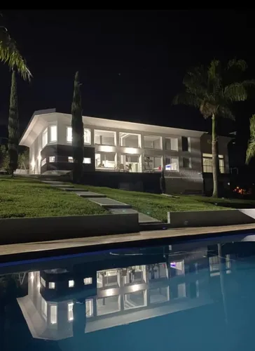 Finca Moderna En Copacabana