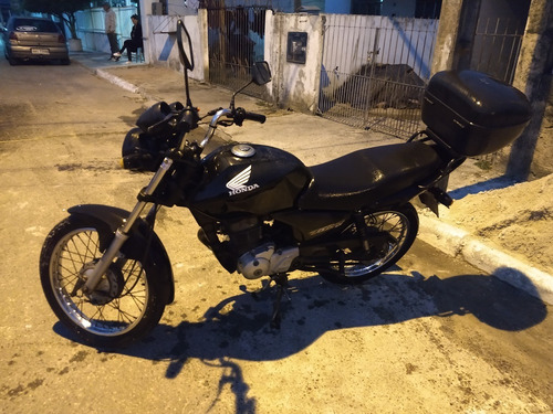Imagem 1 de 4 de Titan 150 Honda 2006