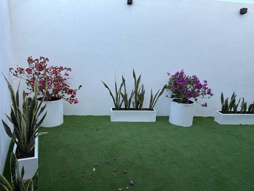 Moderna Casa Nueva En Venta Villas Zacango Calimaya, De 3 Niveles, Cerca De Colegios, Centros Comerciales, Zoológico, Etc