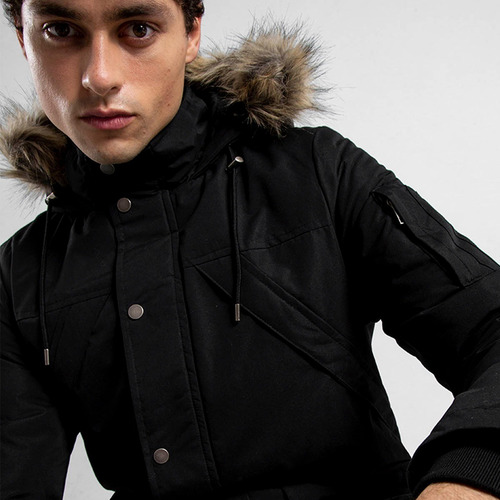 Imagen 5 de 10 de Campera Carl Black