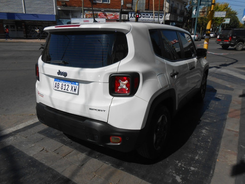 Renegade 1.8l Sport M/t Año 2017