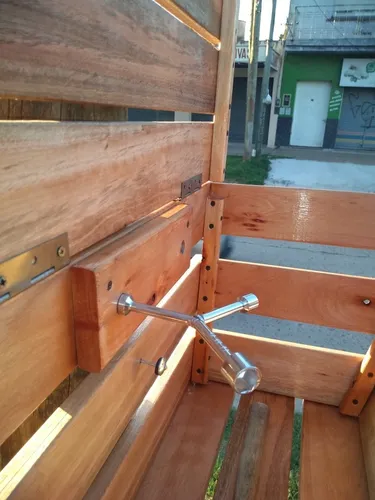 Cesto de basura de madera con tapa outlet