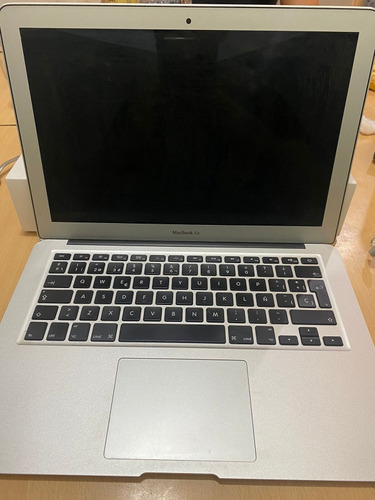 Macbook Air (13-inch 2017) I5 8gb Leer Desc