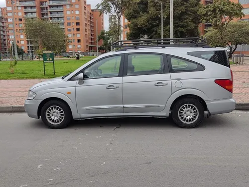 SsangYong Stavic 2.7 270 Xdi