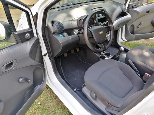 Imagen 6 de 12 de Chevrolet Beat 2020 1.2 Ls