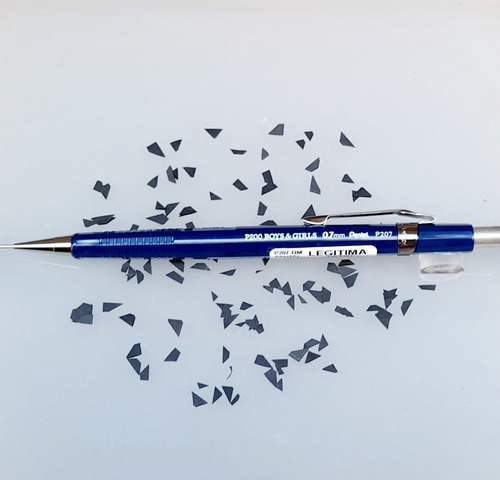 Lapiseira Pentel Sharp P207 0.7 Boys And Girls Várias Cores