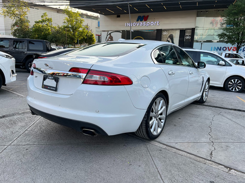 Jaguar XF Premium