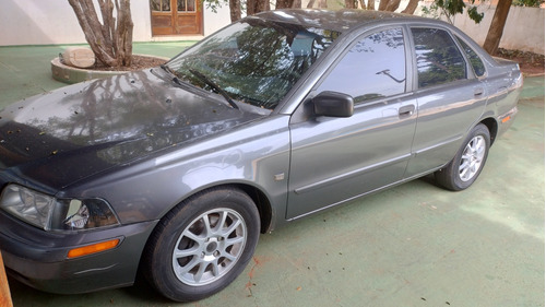 Volvo S40 2.0 T 4p