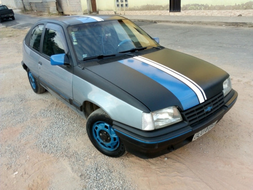 Imagem 1 de 15 de Chevrolet Kadett Gls