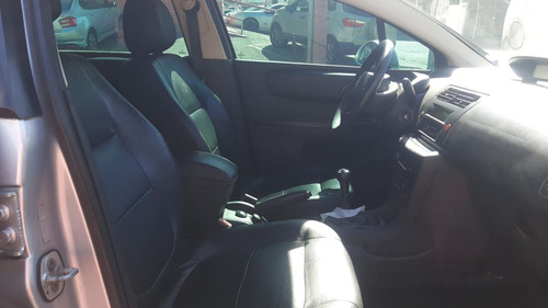 Citroën C4 1.6 Glx Flex 5p