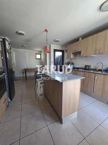 Casa En Venta En Exclusivo Y Seguro Condominio En Machalí