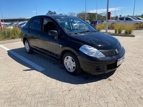 Imagen 3 de 10 de Nissan Tiida 1.6 2015