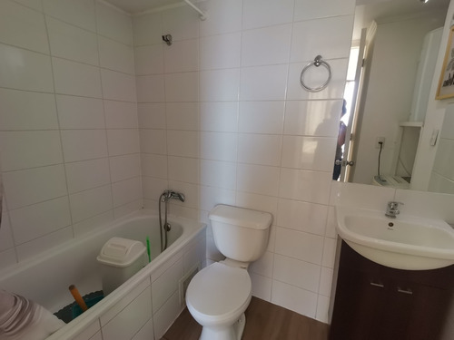 Hermoso Departamento A Pasos De Metro Las Rejas. 33m2