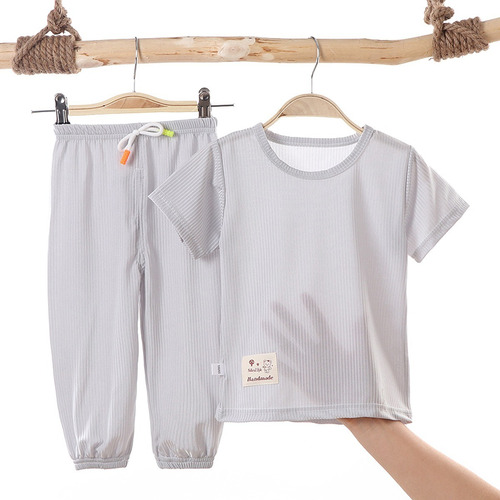 Conjunto  Infantil Ropa De Manga Corta De Color Sólido