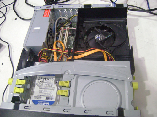 Computador Positivo Proc I3, 4gb Memoria ,hd 320 Semi -novo