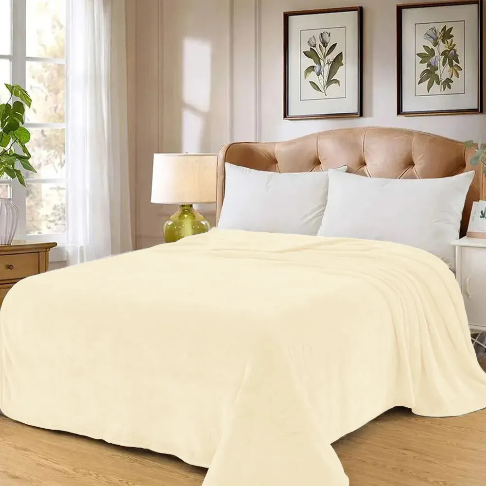 Imagen de Cobertor Ligero Matrimonial Hotelero - Color VAINILLA - Extra Suave, Calientito y Compacto. Ideal Para Todo el Año, Fácil Lavado en Casa