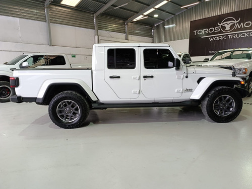 2021 Jeep Gladiator 4pts 4x4