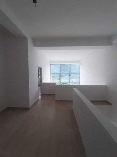 Imagen 5 de 14 de Penthouse Duplex En Venta Naguanagua Terrazas De Manantial Mb Aa