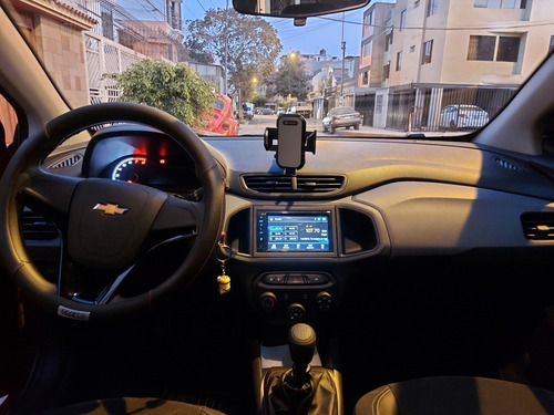 Chevrolet Onix Joy Full