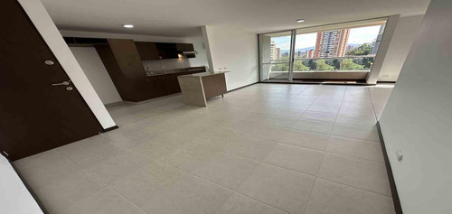 Apartamento En Arriendo Ubicado En Envigado Sector Loma Del Esmeraldal (27260).