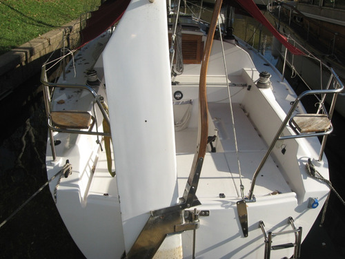 Imagen 14 de 15 de Velero Albatros 950 - Volvo Diesel