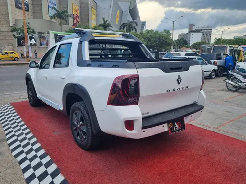 Renault Duster Oroch 2.0 Mt