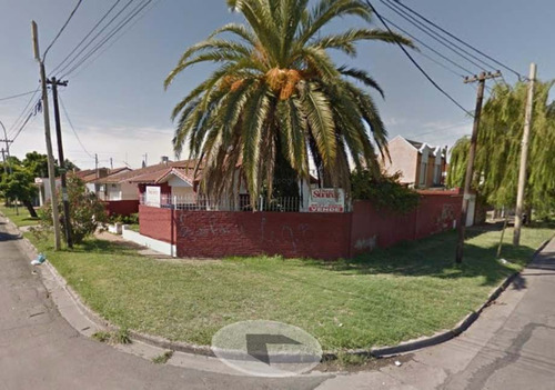 Imagen 1 de 14 de Casa En Venta En Moron Sur
