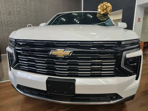 Chevrolet Suburban 6.2 High Country 4X4 At