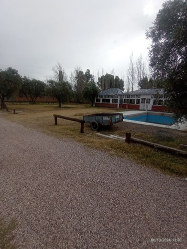 Complejo De Cabañas Cinco Casas Con Quincho Y Pileta