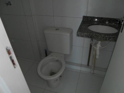 Imagem 12 de 15 de Apartamento Para Alugar Na Cidade De Fortaleza-ce - L10677