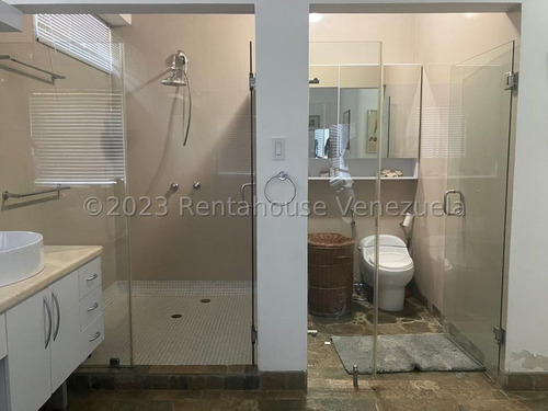 En Venta Casa Compuesta Por 2 Grandes Parcelas Que Se Unen Ubicada En El Peñón 24-11850
