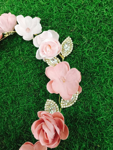 Tiara De Flores Con Hojas De Cristal