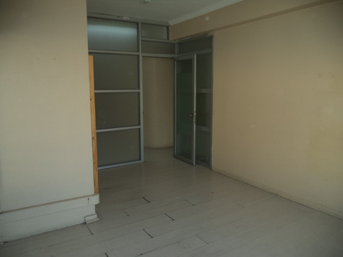 Imagen 9 de 13 de Oficina En Venta En Edificio De Muy Buena Calidad