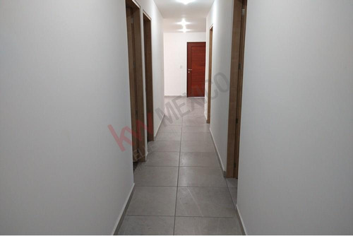 Departamento En Venta En El Refugio, Querétaro . Precio De Oportunidad¡¡¡