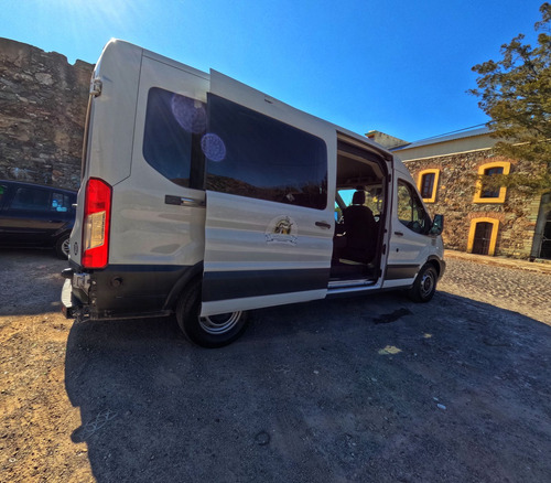 Ford Transit 3.8 Gasolina Bus 15 Pasajeros At