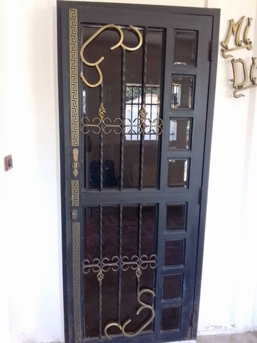 Imagen 12 de 30 de Casa En Venta Espectacular Tres Plantas En Conj Residencial Pozo Y Planta Peq. Inf: 0424-4040417