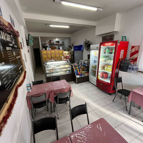 Local En Venta En Caseros